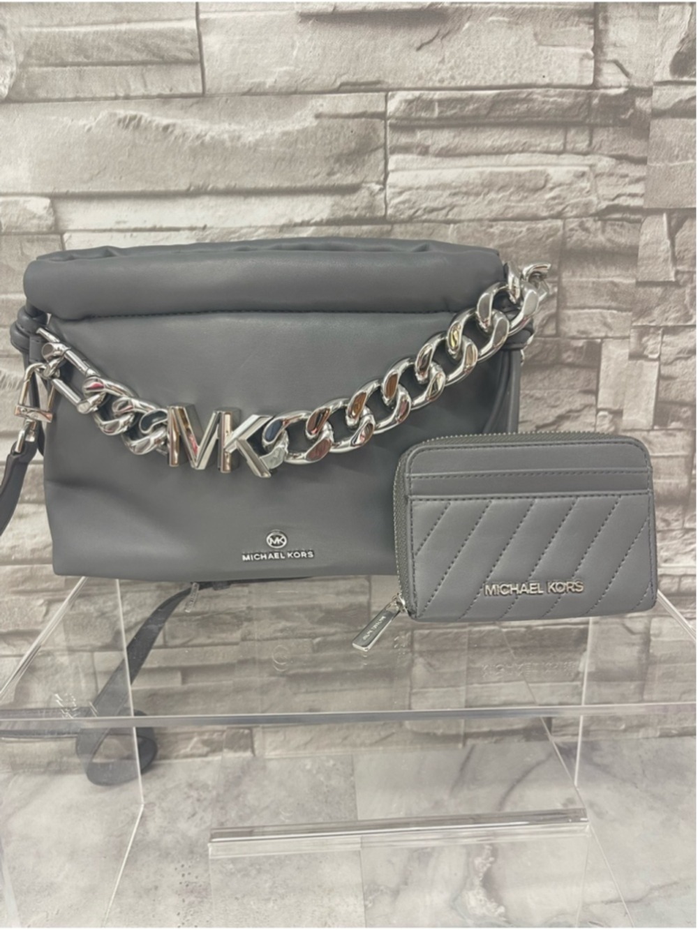 Michael Kors Lina XS Drawstring Crossbody Soft Plush Leather Heather Gray Set - Picture 1 of 16